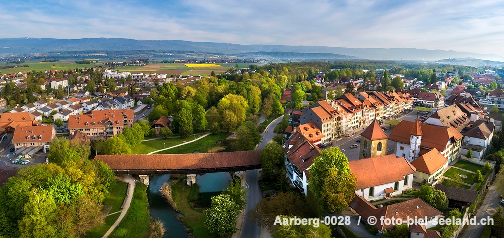 Aarberg im Berner Seeland alt text image