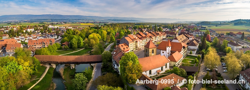 Aarberg im Berner Seeland alt text image