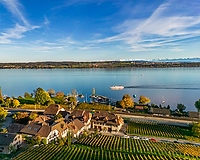 Schiff auf dem Bielersee bei Wingreis Alt text thumbnail