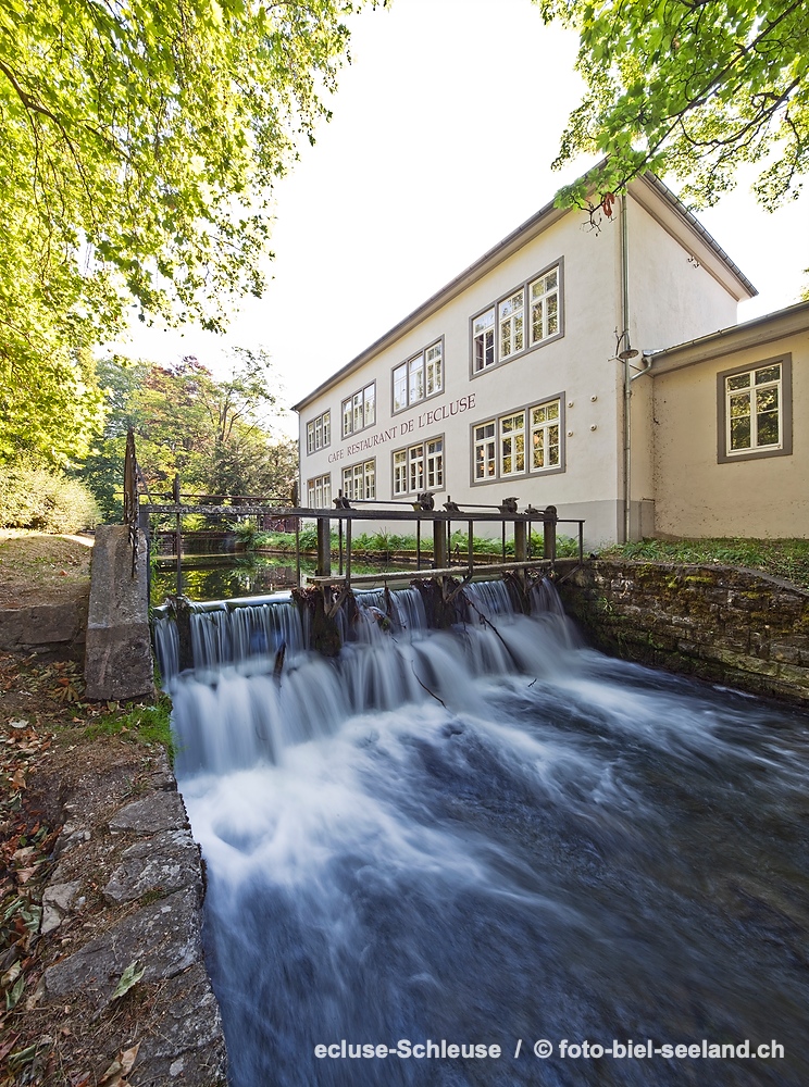 Bildname:  ecluse-Schleuse Schuess in Biel  /   2010  Bildgroesse: 5552  x 7464 px /  47.0 x 63.2 cm (300dpi)Stichwoerter:  Biel, Biel-Bienne, Bienne, 