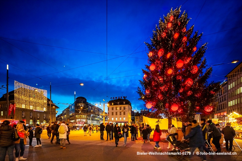 Bildname:  Bieler-Weihnachtsmarkt-0279 Bildgroesse: 8688  x 5792 px /  73.6 x 49.0 cm (300dpi)Stichwoerter:  