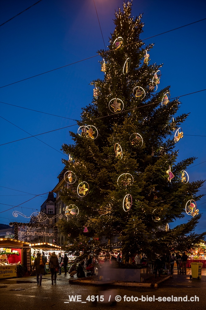 Bildname:  _WE_4815 Biel WeihnachtsmarktBildgroesse: 5792  x 8688 px /  49.0 x 73.6 cm (300dpi)Stichwoerter:  